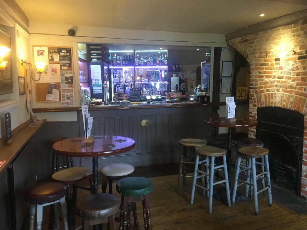 Black Buoy Inn Wivenhoe Exterior foto